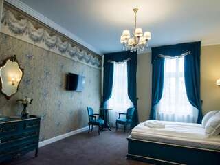 Гостевой дом Maison Elysée Сибиу Улучшенный двухместный номер с 1 кроватью-27